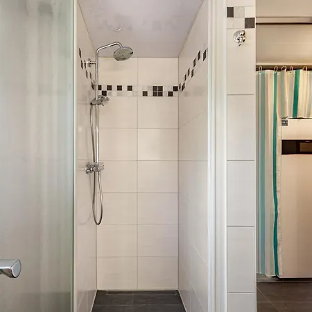 Stoll In Appartement *
